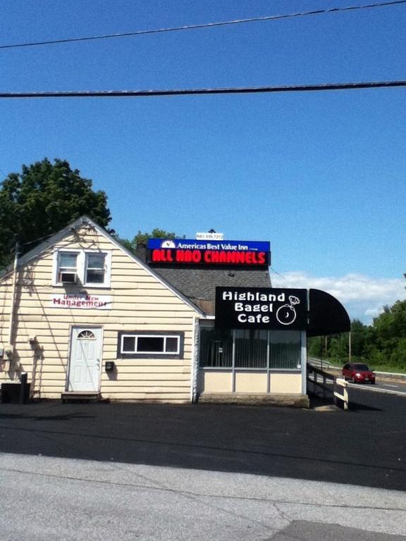 Americas Best Value Inn Highland-Poughkeepsie Exterior photo